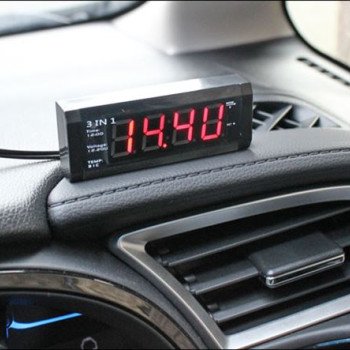 Ψηφιακό ρολόι - Θερμόμετρο - Βολτόμετρο αυτοκινήτου PLUG and PLAY