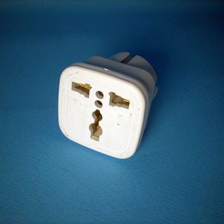 Διεθνής adaptor  9WA