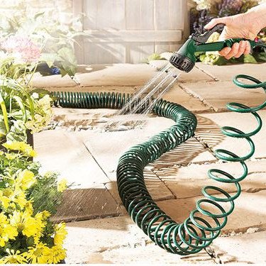 Λάστιχο κήπου σπιράλ ανθεκτικό - Magic Hose με πιστόλι επεκτεινόμενο 15m κλειστό 1 m ανθεκτικό σε πολύ μεγάλες πιέσεις (Δείτε το βίντεο)