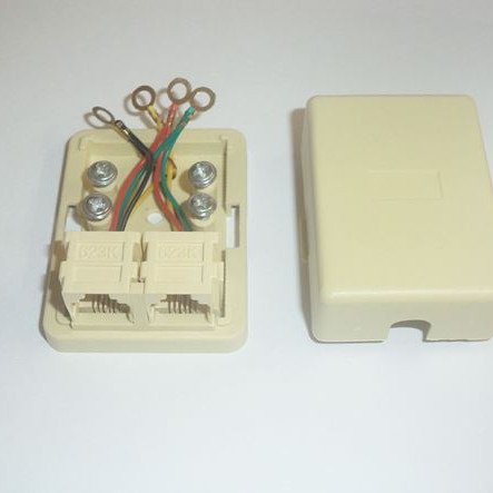 Πρίζα τηλεφώνου εξωτερική διπλή 6P4C αυτοκόλλητη ή βιδωτή