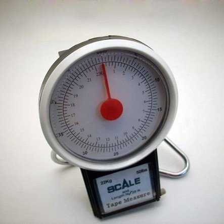 ΦΟΡΗΤΗ ΖΥΓΑΡΙΑ ΧΕΙΡΟΣ ΕΩΣ 22 KGR - ΤΣΙΓΚΕΛΙ ΜΕ ΕΝΣΩΜΑΤΟΜΕΝΗ ΜΕΤΡΟΤΑΙΝΙΑ 100CM