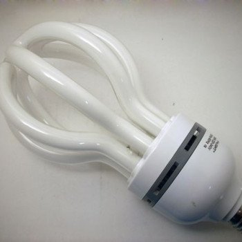 ΟΙΚΟΝΟΜΙΚΟΣ ΒΙΔΩΤΟΣ ΛΑΜΠΤΗΡΑΣ 12CM Ε27 - 85W