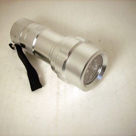 ΦΑΚΟΣ ΑΔΙΑΒΡΟΧΟΣ ΜΕΤΑΛΙΚΟΣ ΜΕ 14 LED ΜΕΓΕΘΟΣ ΤΣΕΠΗΣ