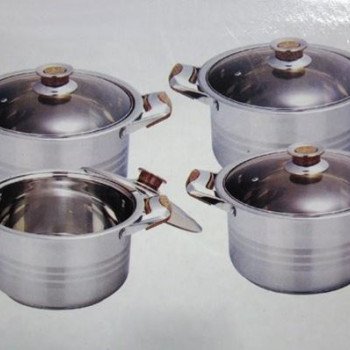 ΣΕΤ 4 ΤΕΜΑΧΙΩΝ ΚΑΤΣΑΡΟΛΕΣ ΑΝΟΞΕΙΔΩΤΕΣ ΒΑΡΕΩΣ ΤΥΠΟΥ 18/10 ΜΕ ΔΙΑΦΑΝΟ ΚΑΠΑΚΙ