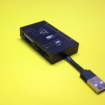 USB HUB 3 ΘΕΣΕΩΝ KAI CARD READER - ΑΝΑΓΝΩΣΤΗΣ ΚΑΡΤΩΝ ΜΝΗΜΗΣ