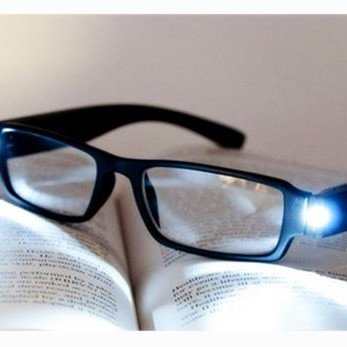 Γυαλιά πρεσβυωπίας με Led φωτισμό για διάβασμα και λοιπές εργασίες (Δείτε βίντεο)