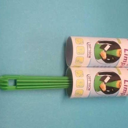 ΡΟΛΟ ΚΑΘΑΡΙΣΜΟΥ ΓΙΑ ΧΝΟΥΔΙΑ - ΣΚΟΝΗ - ΤΡΙΧΕΣ ΑΠΟ ΚΑΤΟΙΚΙΔΙΑ ΚΑΙ ΕΝΑ ΑΝΤΑΛΛΑΚΤΙΚΟ ΔΩΡΟ