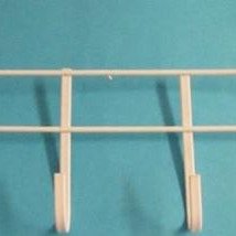 ΜΕΤΑΛΛΙΚΗ ΚΡΕΜΑΣΤΡΑ ΓΑΝΤΖΟΣ 6 ΘΕΣΕΩΝ ΠΟΥ ΤΟΠΟΘΕΤΕΙΤΑΙ ΠΑΝΩ ΣΤΗΝ ΠΟΡΤΑ