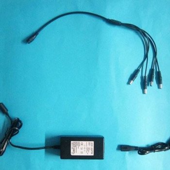 ΤΡΟΦΟΔΟΤΙΚΟ ΚΑΜΕΡΩΝ 3 AMPER ΔΥΝΑΤΟΤΗΤΑ ΣΥΝΔΕΣΗΣ ΕΩΣ ΚΑΙ 4 ΚΑΜΕΡΕΣ