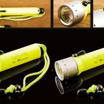 Καταδυτικός υποβρύχιος φακός Gree Led με προβολέα πάνω από 25m (Δείτε το βίντεο)