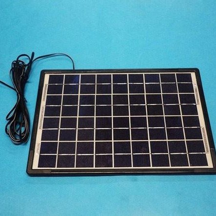Ηλιακό πάνελ με απόδοση ισχύος 10W και τάση 12 volt